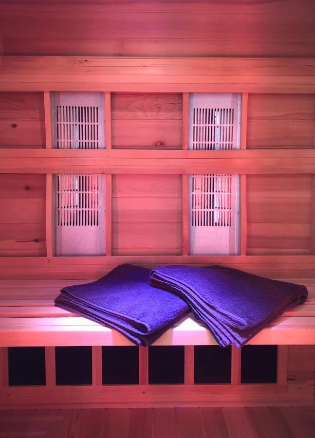Gardenhouse 'The Block' - Ostend - Private Garden - Ir Cabine - Ac エクステリア 写真
